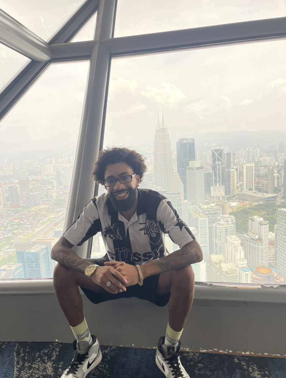 Xavier Aponte: A Global Leader Driving the Future of Crypto Education and Creator Empowerment