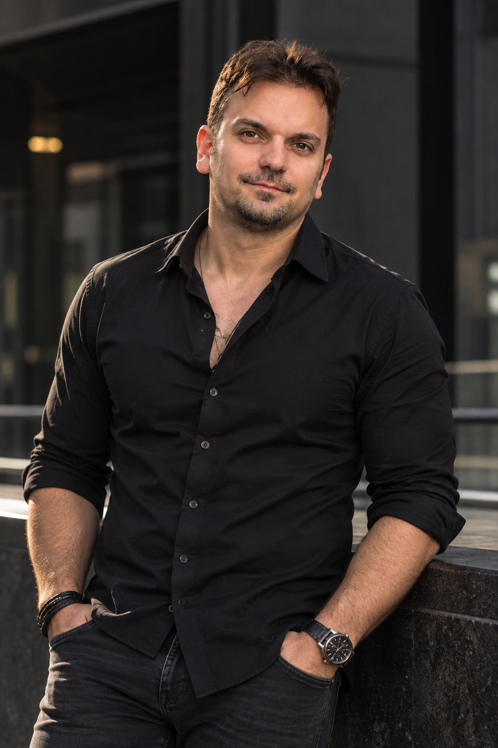 Kyle Inan Builds a Multifaceted Career Across Music, Writing, Speaking and Global Affairs, Leonard Magazine Kyle Inan Builds a Multifaceted Career Across Music, Writing, Speaking and Global Affairs